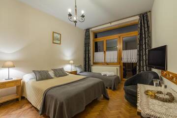 Фотографии Апартаменты Pokoje i Apartamenty Krupówki 36 г. Закопане (Польша) №3 Фото Апартаменты Pokoje i Apartamenty Krupówki 36 г. Закопане 3