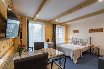 Фотографии Апартаменты Pokoje i Apartamenty Centrum - Willa Bajeczka г. Закопане (Польша) №3 Фото Апартаменты Pokoje i Apartamenty Centrum - Willa Bajeczka г. Закопане 3