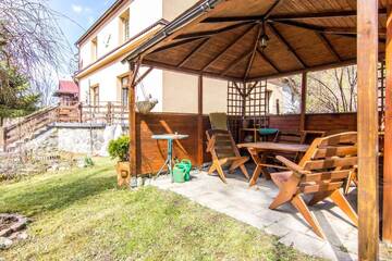 Фотографии Апартаменты с видом на сад Апартаменты Apartament Krysin Zakopane г. Закопане (Польша) №57 Фото номера Апартаменты с видом на сад Апартаменты Apartament Krysin Zakopane г. Закопане 57