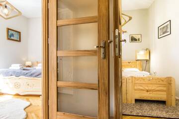 Фотографии Апартаменты с видом на сад Апартаменты Apartament Krysin Zakopane г. Закопане (Польша) №32 Фото номера Апартаменты с видом на сад Апартаменты Apartament Krysin Zakopane г. Закопане 32
