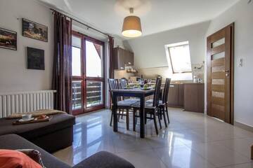 Фотографии Апартаменты Apartament Literacki Zakopane г. Закопане (Польша) №1 Фото Апартаменты Apartament Literacki Zakopane г. Закопане 1