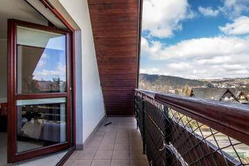 Фотографии Апартаменты Apartament Literacki Zakopane г. Закопане (Польша) №2 Фото Апартаменты Apartament Literacki Zakopane г. Закопане 2