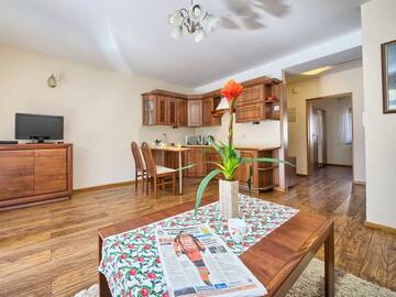 Фотографии Апартаменты VisitZakopane - Poetic Apartment г. Закопане (Польша) №3 Фото Апартаменты VisitZakopane - Poetic Apartment г. Закопане 3