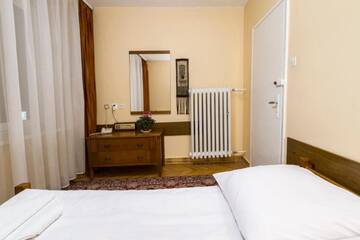 Фото номера Бюджетный номер-студио Отель Hotel PRL RZEMIEŚLNIK г. Закопане 7