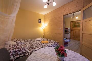 Фото номера Семейный номер Делюкс Отели типа «постель и завтрак» Apartamenty i pokoje gościnne Nowita г. Закопане 2
