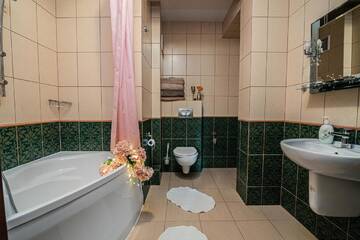Фото номера Апартаменты с 2 спальнями Апартаменты Willa Azja SPA &amp; Wellness г. Закопане 5