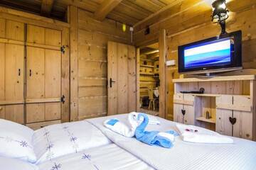 Фото номера Апартаменты с 1 спальней Апартаменты Apartament Góralska Izba Zakopane г. Закопане 28