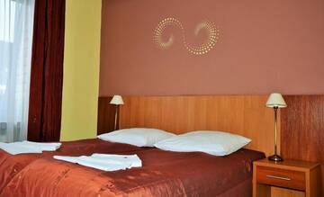 Фото номера Стандартный двухместный номер с 2 отдельными кроватями Отель Hotel Boruta г. Закопане 21
