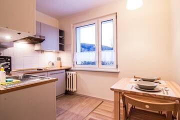 Фото номера Апартаменты (для 6 взрослых) - Sloneczna Street, 8 Апартаменты Apartamenty Krupowy Zakopane г. Закопане 3