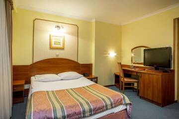Фото номера Двухместный номер эконом-класса с 1 кроватью Отель Hotel Wersal г. Закопане 2