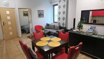 Фото номера Апартаменты (для 4 взрослых) Апартаменты Apartament Radowid 15 w centrum z basenem г. Закопане 49