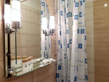 Фото номера Стандартный трехместный номер Курортные отели Resort Kasprowy Wierch г. Закопане 3