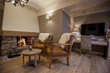 Фото номера Люкс Tatra Отель Aries Hotel &amp; SPA Zakopane г. Закопане 2