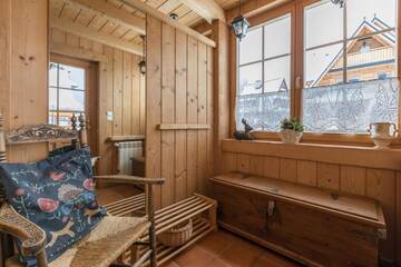 Фото номера Семейные апартаменты Делюкс Апарт-отели Bambi Cottage г. Закопане 2