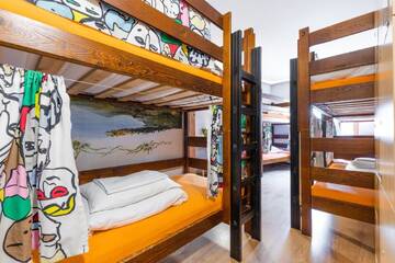 Фото номера Cемейный номер с собственной ванной комнатой Хостелы Top Hostel Pokoje Gościnne г. Закопане 2