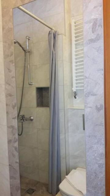 Фото номера Двухместный номер с 1 кроватью Апартаменты Pokoje i Apartamenty Krupówki 36 г. Закопане 35