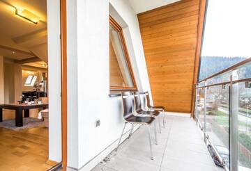 Фото номера Апартаменты с 2 спальнями и балконом Апартаменты Apartamenty Bystra Woda Zakopane г. Закопане 11