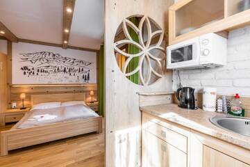 Фото номера Апартаменты с балконом Виллы Willa Vera Zakopane г. Закопане 3