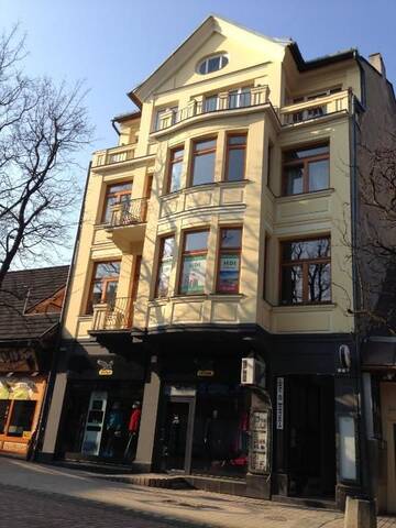 Фото номера Апартаменты с балконом Апартаменты Apartamenty Tatra Club Centrum г. Закопане 43