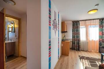 Фото номера Люкс «Престиж» Апарт-отели Aparthotel Delta Garden г. Закопане 9