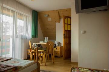 Фото номера Четырехместный номер Проживание в семье Willa Jafer - Zakopane Centrum г. Закопане 5