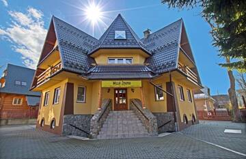 Фото номера Трехместный номер Делюкс Отели типа «постель и завтрак» Willa Znana Zakopane г. Закопане 11