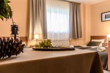 Фото номера Четырехместный номер Отели типа «постель и завтрак» Liberta INN - Pokoje Gościnne г. Закопане 7