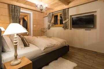 Фото номера Люкс с видом на горы Апарт-отели Aparthotel Bambi г. Закопане 7