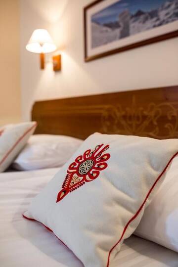 Фото номера Двухместный номер с 2 отдельными кроватями Отель Hotel Logos г. Закопане 11