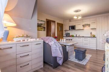 Фото номера Апартаменты с балконом Апартаменты Apartamenty Krzeptowskiego Zakopane г. Закопане 3