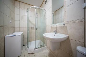 Фото номера Улучшенные апартаменты с сауной Апартаменты Apartament Krzeptowki Exclusive г. Закопане 34