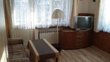 Фото номера Четырехместный номер с общей ванной комнатой Проживание в семье Wynajem Pokoi Zakopane г. Закопане 3