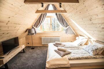 Фото номера Шале с двумя спальнями Шале Osada domków TATRA-DREAM г. Закопане 5
