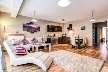 Фото номера Апартаменты с 2 спальнями Апартаменты Apartamenty Oaza Deluxe Zakopane г. Закопане 2