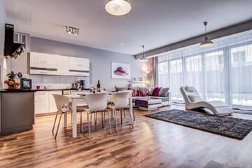 Фото номера Апартаменты с террасой Апартаменты Apartamenty Oaza Deluxe Zakopane г. Закопане 3