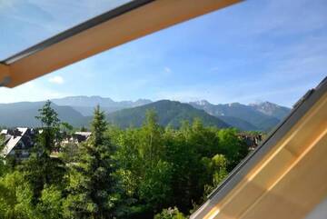 Фото номера Апартаменты с видом на горы Апартаменты Apartament Wokół Stołu г. Закопане 27