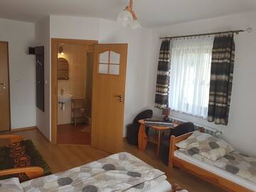Фото номера Трехместный номер Проживание в семье Pokoje Pod Kopiencem Grzegorz Plata г. Закопане 5