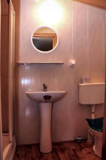 Фото номера Шале с одной спальней Курортные отели Camping Pod Krokwią г. Закопане 6