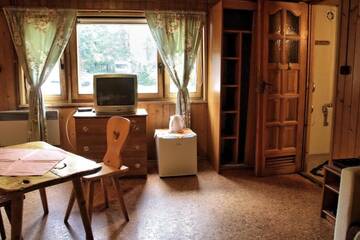 Фото номера Шале Курортные отели Camping Pod Krokwią г. Закопане 3