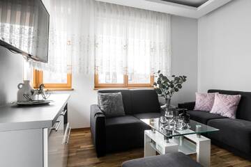 Фото номера Апартаменты с балконом Апартаменты Apartamenty pod Orłem - Rezydencja do Skoczni г. Закопане 9