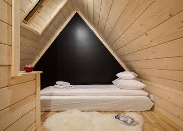 Фото номера Шале с 3 спальнями Шале Tatra Wood House г. Закопане 4