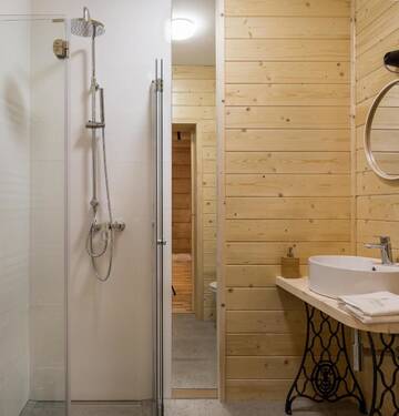 Фото номера Шале с 3 спальнями Шале Tatra Wood House г. Закопане 7