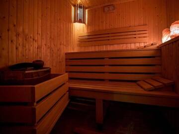 Фото номера Апартаменты с балконом Апартаменты Apartamenty Tatry - SKI&amp;SPA г. Закопане 39