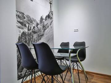 Фото номера Апартаменты с балконом Апартаменты Apartamenty Tatry - SKI&amp;SPA г. Закопане 7