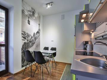 Фото номера Апартаменты с балконом Апартаменты Apartamenty Tatry - SKI&amp;SPA г. Закопане 11