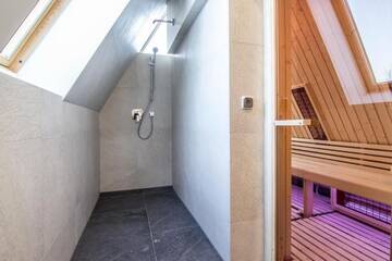 Фото номера Апартаменты с 3 спальнями Апартаменты Apartament Gerlach House &amp; Spa z Sauną Zakopane г. Закопане 51