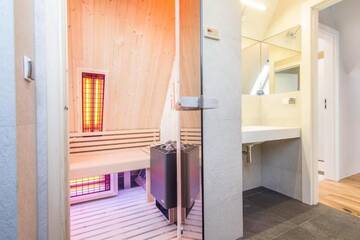 Фото номера Апартаменты с 3 спальнями Апартаменты Apartament Gerlach House &amp; Spa z Sauną Zakopane г. Закопане 55