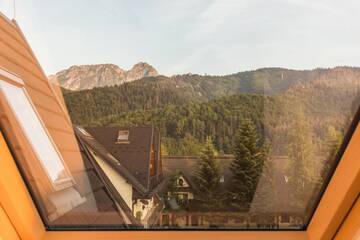 Фото номера Апартаменты с 3 спальнями Апартаменты Apartament Gerlach House &amp; Spa z Sauną Zakopane г. Закопане 14