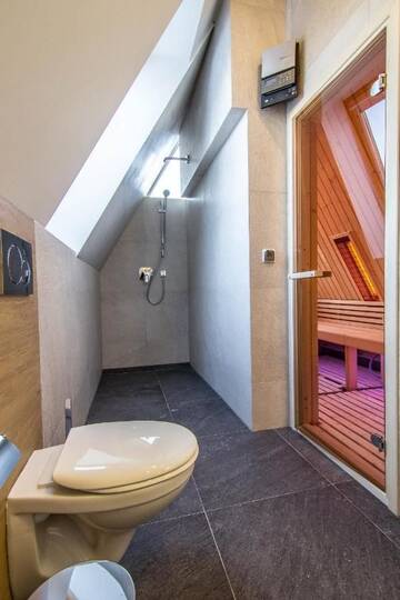 Фото номера Апартаменты с 3 спальнями Апартаменты Apartament Gerlach House &amp; Spa z Sauną Zakopane г. Закопане 39