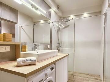 Фото номера Апартаменты с 2 спальнями Апартаменты VisitZakopane - Lord Apartment г. Закопане 8